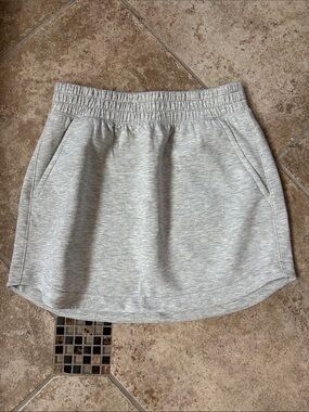 Abercrombie YPB Women's Light Gray Athletic Skirt